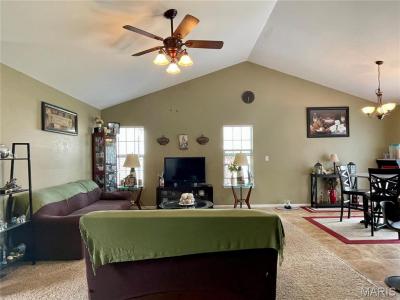 22880 Return Ln, Waynesville, Missouri 65583, USA
