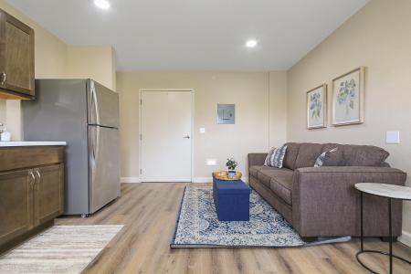 300 S HENRY CLAY BLVD, 303, ASHLAND, Missouri 65010, États-Unis
