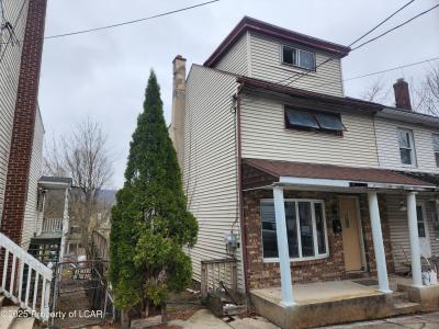 1017 Brock Street, Ashland, Pensilvania 17921, Estados Unidos