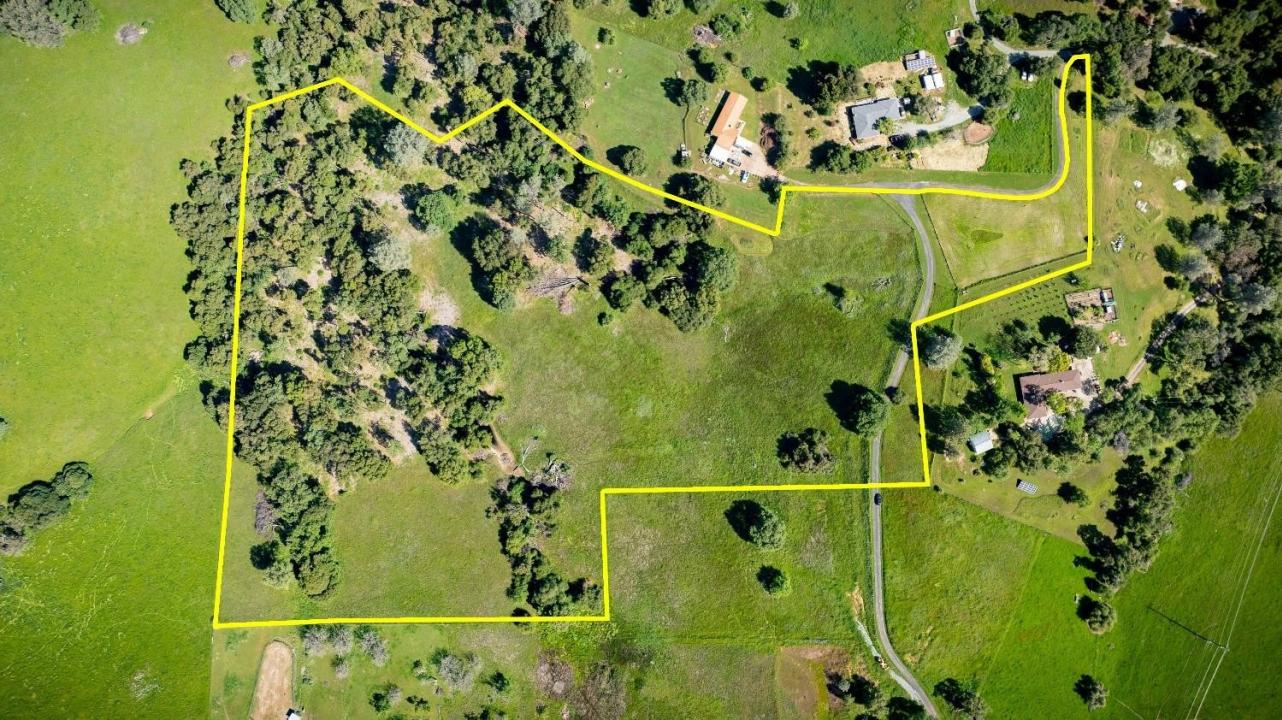 237 Sunshine Lane, Mokelumne Hill, California 95245, Estados Unidos