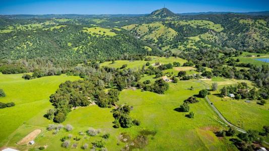 237 Sunshine Lane, Mokelumne Hill, California 95245, Estados Unidos