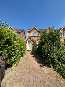 37, Wanderer Drive, BARKING, Reino Unido
