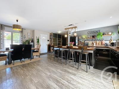 Grandru, Picardie 60400, Francia
