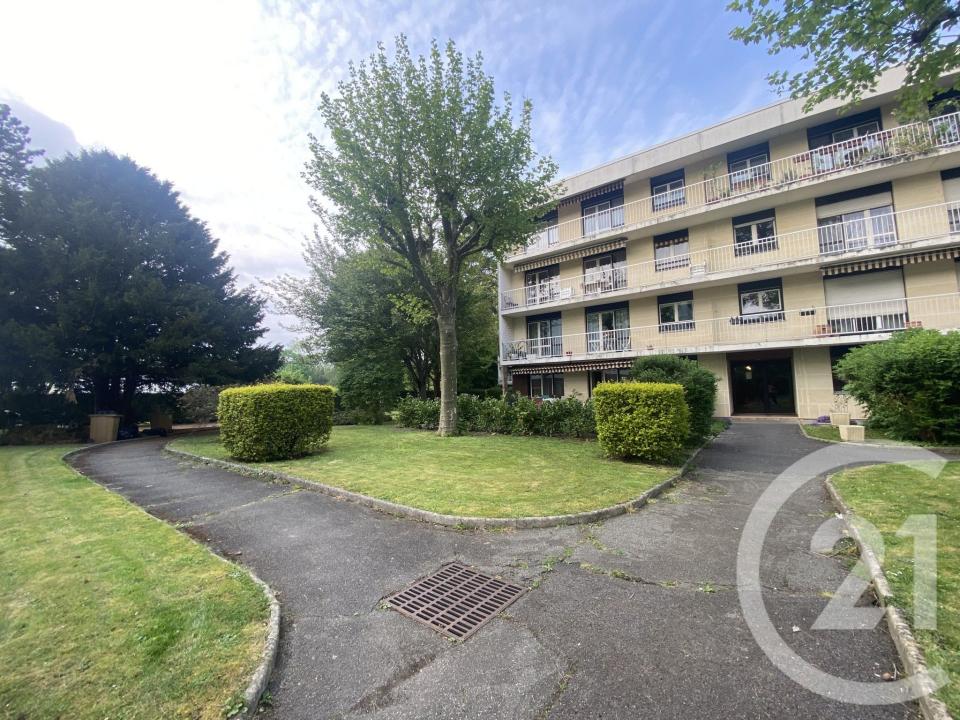 Montmorency, Île-de-France 95160, アキタン