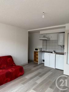 Aurillac, Auvergne 15000, Pháp