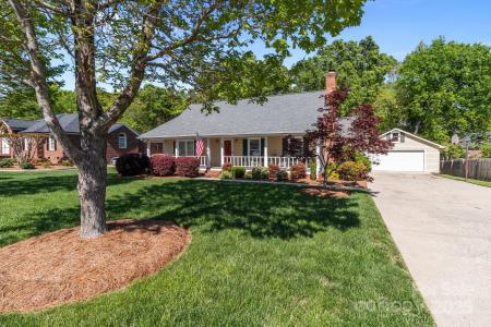 806 Mcgregor Drive NE, Concord, North Carolina 28025, USA