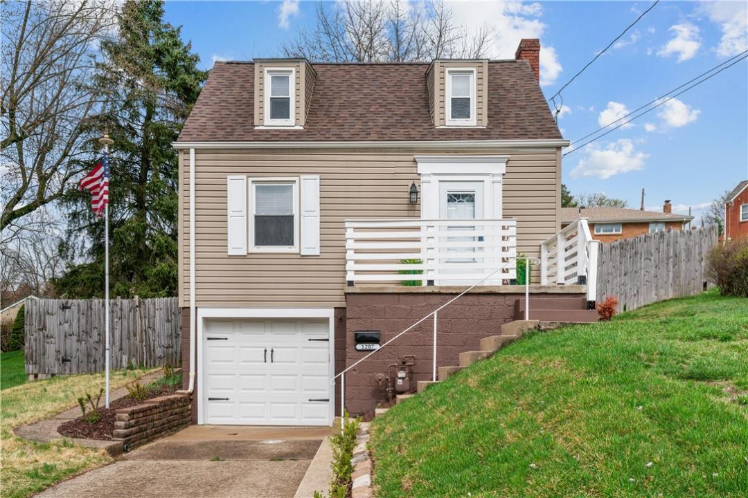1207 Cloverfield Drive, Baldwin Boro, Pennsylvania 15227, HOA KỲ