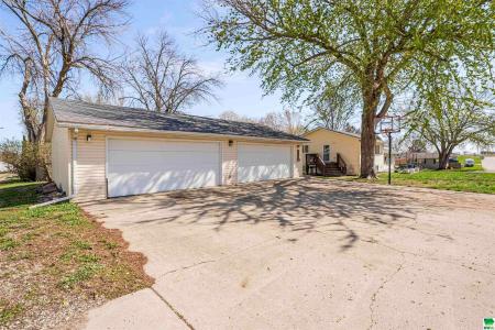 206 E. Busker St., Schaller, Iowa 51053, USA