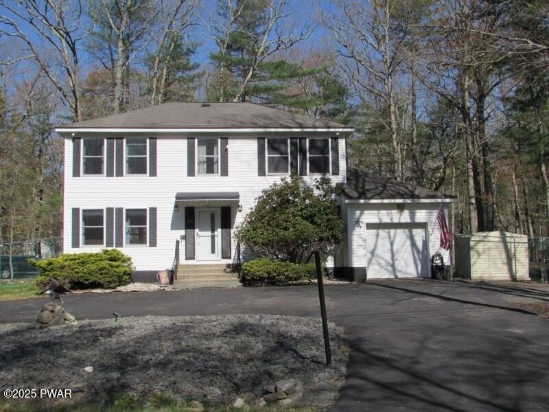 102 Yvonne Court, Dingmans Ferry, Pennsylvania 18328