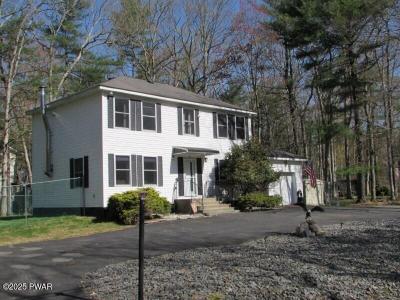102 Yvonne Court, Dingmans Ferry, Pennsylvania 18328