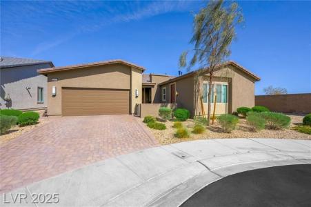 6602 Windy Palm Street, North Las Vegas, Nevada 89086, USA