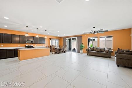 6602 Windy Palm Street, North Las Vegas, Nevada 89086, Estados Unidos