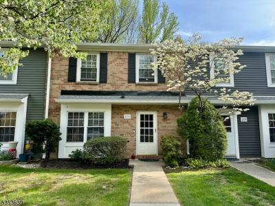271 Constitution Circle, North Brunswick, NJ 08902, USA