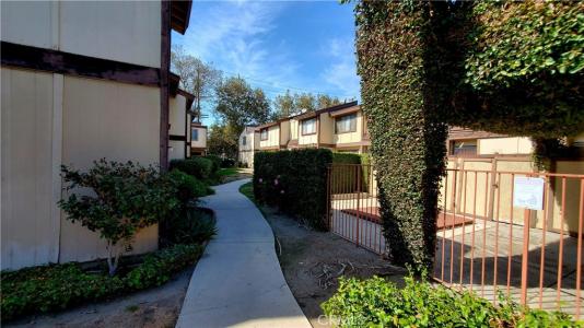 9312 Van Nuys Boulevard , 9, Panorama City, Califórnia 91402, Estados Unidos
