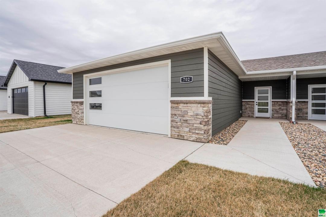 702 17th St Se #2, Orange City, Iowa 51041, Stati Uniti