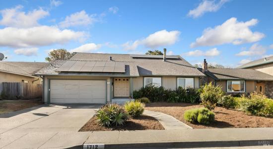 1712 Putnam Way, Petaluma, California 94954, USA