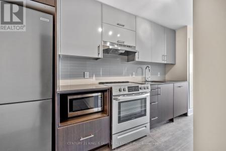 188 FAIRVIEW MALL DRIVE, Toronto (don Valley Village), 온타리오주 M2J 0H7, 캐나다