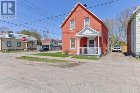 201 WELLAND STREET, Pembroke, Ontario K8A 5Y2, Canada