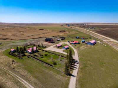 204050 RR 245, Rural Vulcan County, Alberta T0L 1P0, Canada