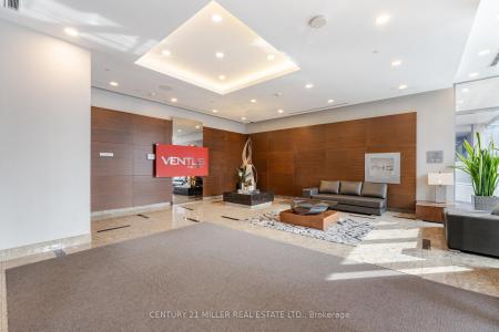 181 VILLAGE GREEN SQUARE, Toronto, Ontario M1S 0K6, Canadá