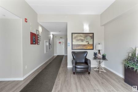 4002 47 STREET, Drayton Valley, Alberta T7A 0A2, Canada