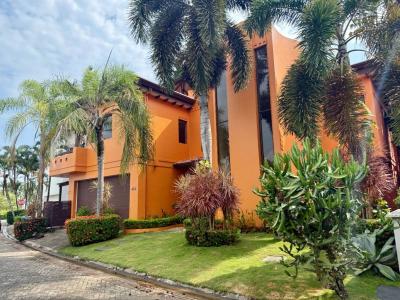 Hermosa Palms , Playa Hermosa Jacó Garabito, Пунтаренас 61101, Коста-Рика