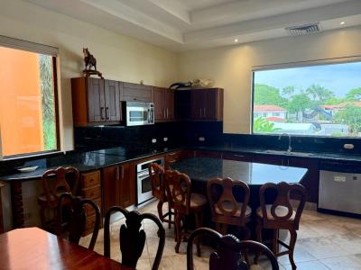 Hermosa Palms , Playa Hermosa Jacó Garabito, Puntarenas 61101, 哥斯達尼加
