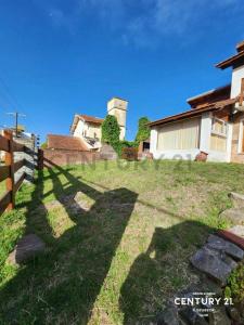 Av 2 3233, Villa Gesell, Buenos Aires Costa Atlántica 00001, Argentina