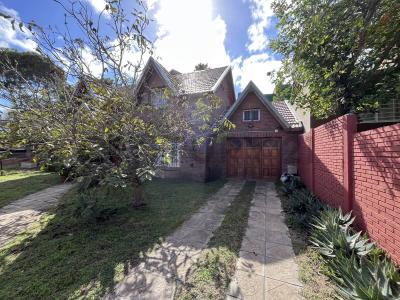 Paseo  149 N.º 298, Villa Gesell, Buenos Aires Costa Atlántica 7165, Аргентина