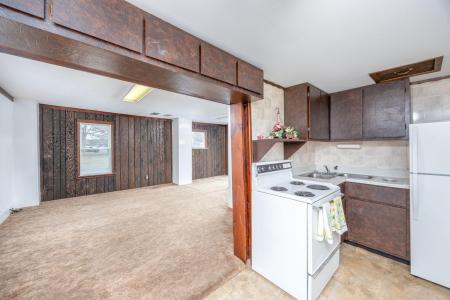 430 N Perry Street, Barryton, מישיגן 49305, ארצות הברית של אמריקה