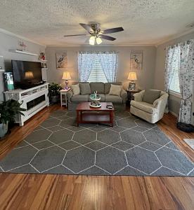 579 E St NE, Linton, إنديانا 47441, الولايات المتحدة