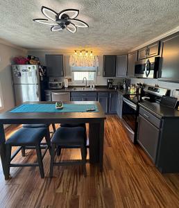 579 E St NE, Linton, إنديانا 47441, الولايات المتحدة