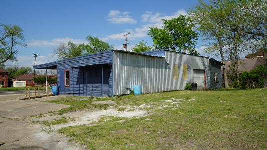 400 E Main Street, Honey Grove, טקסס 75446, ארצות הברית של אמריקה