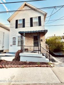 11 Weir Lane, Wilkes-Barre-, Pensylwania 18705, USA