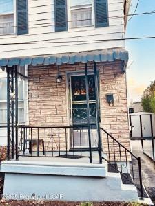 11 Weir Lane, Wilkes-Barre-, Pensylwania 18705, USA