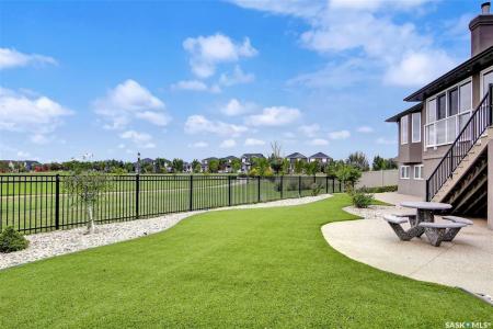 4224 GREEN ROSE CRESCENT E, Regina, Saskatchewan S4V 1M6, Canada