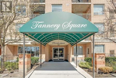 32 TANNERY STREET, Mississauga (streetsville), Ontario L5M 6T6, Canada