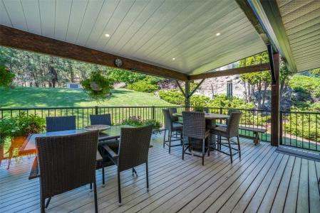410 CLIFTON ROAD, Kelowna, 不列颠哥伦比亚省 V1V 1A5, 加拿大