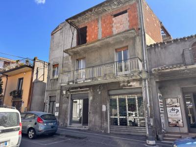 Belpasso, Sicilia 95032, イタリア