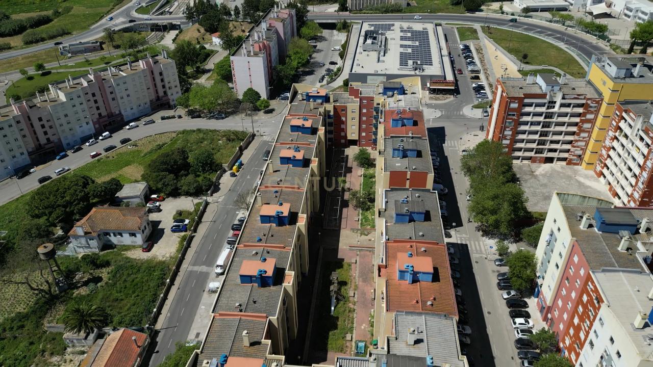 Almada, Setubal 2825-162, Portogallo