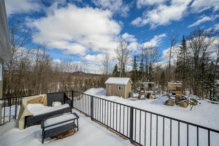 23 Rue Couillard, Saint-Hippolyte, Québec J8A 2P9, Canada