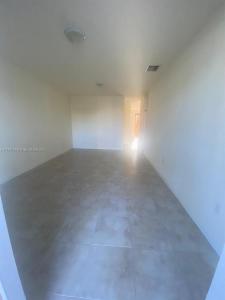 Miami, Florida 33187