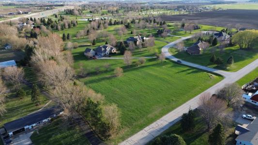 2987 GOLDEN BEAR Court 1, De Pere, Wisconsin 54115