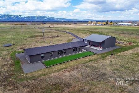 13100 Farm To Market Road, Donnelly, Idaho 83615, Stati Uniti