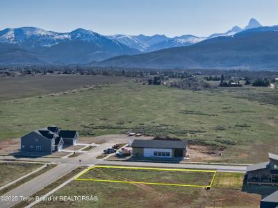1065 PAWNEE Road, Driggs, Idaho 83422, USA