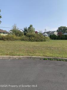 Lot#15 REYNOLDS AVE Avenue, Taylor, פנסילבניה 18517, ארצות הברית של אמריקה