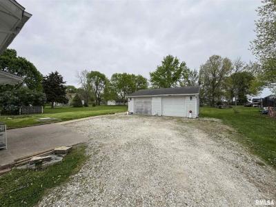 307 W Lafayette Street, Avon, إلينوي 61415, الولايات المتحدة