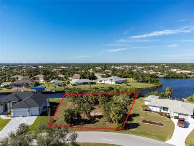 17306 Gulfspray Circle, Port Charlotte, Florida 33948