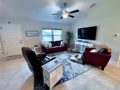 6208 Keating Avenue, North Port, Floride 34291, États-Unis