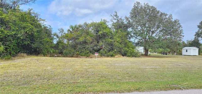 201 Wylam Drive, Port Charlotte, Флорида 33954, Соединенные Штаты